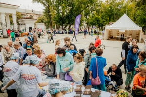 Жаркая суббота: подводим итоги большого гастрономического фестиваля «Алтайские Бренды. Продукты для здоровья»
